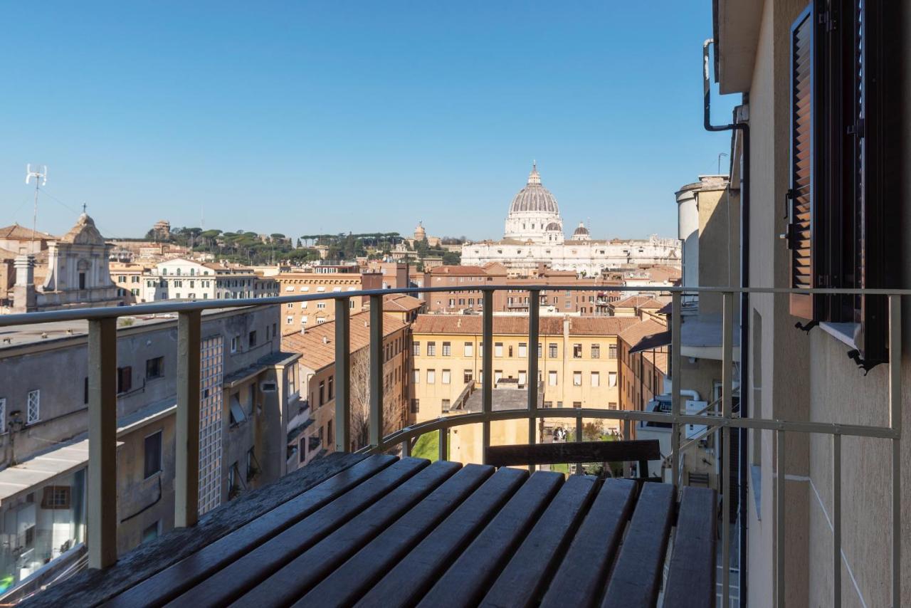 Bright Apt With Views Of San Pietro Rome Extérieur photo