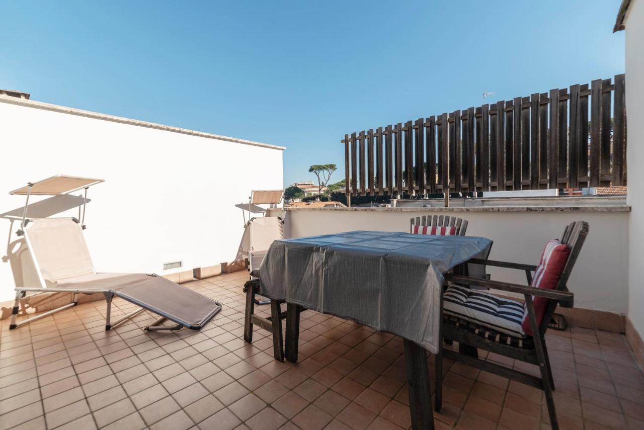 Bright Apt With Views Of San Pietro Rome Extérieur photo